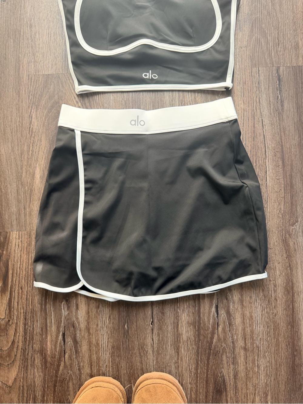 ALO Yoga Black and White Skirt Set - Picture 2 of 5